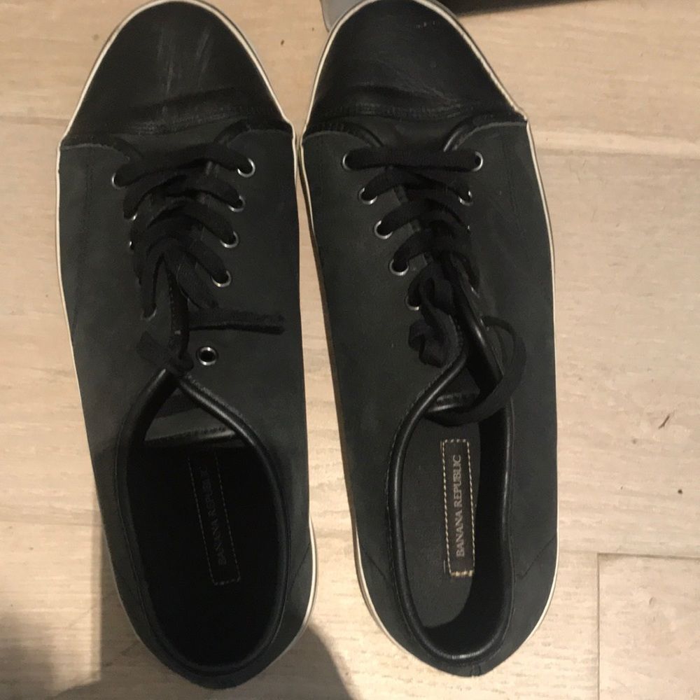 Banana Republic casual dress shoes